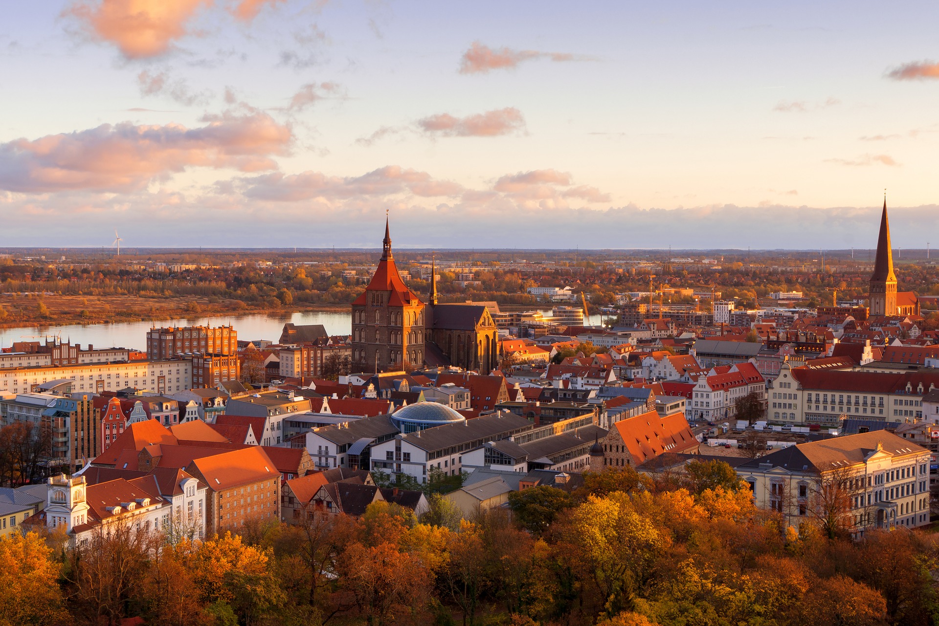 Blick auf die Innenstadt von Rostock.